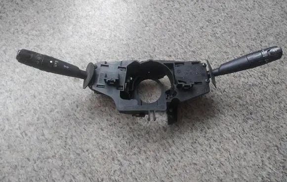 Peugeot 607 Wiper turn signal indicator stalk/switch 9631626080