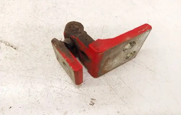 Volkswagen Golf III Rear door lower hinge