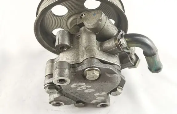 Audi A4 S4 B6 8E 8H Power steering pump 8E0145153