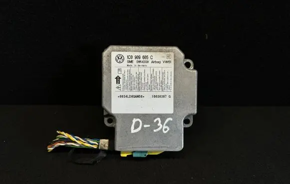 Volkswagen PASSAT B5.5 Airbag control unit/module 1C0909605