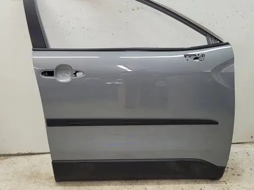 Toyota Corolla Cross Front door