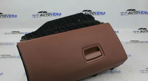 BMW 5 F10 F11 Glove box 9166683