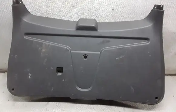 SsangYong Kyron Tailgate trim 7381009000