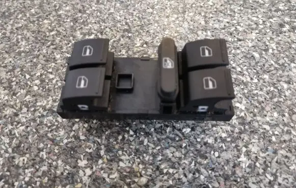 Volkswagen PASSAT B6 Electric window control switch 1K4959857A