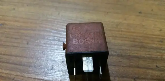 BMW 3 E36 Other relay 0332019456 1378238