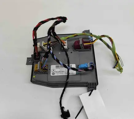 Mercedes-Benz EQC Central body control module A2059013922 A1679026213