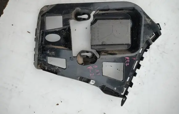 BMW 1 F20 F21 Bumper support mounting bracket corner 
