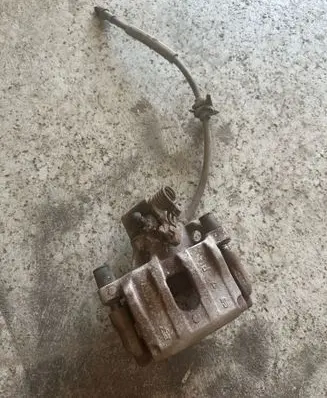 Rear brake caliper
