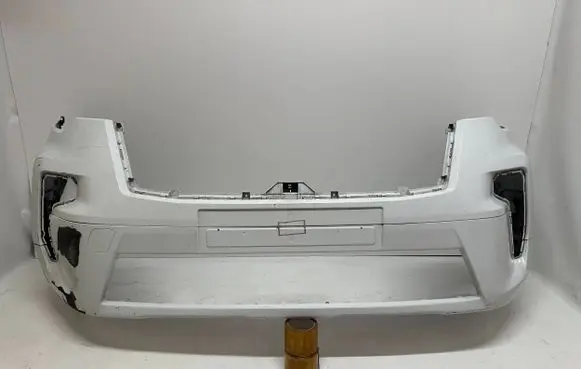 Nissan NV300 Front bumper 620222832R