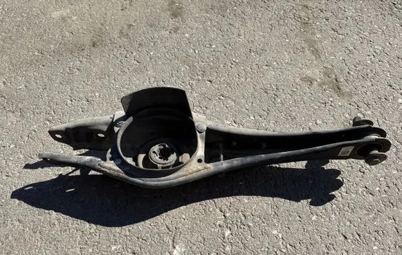 Audi A3 S3 8V Rear control arm 5Q0505311D 5Q511539A