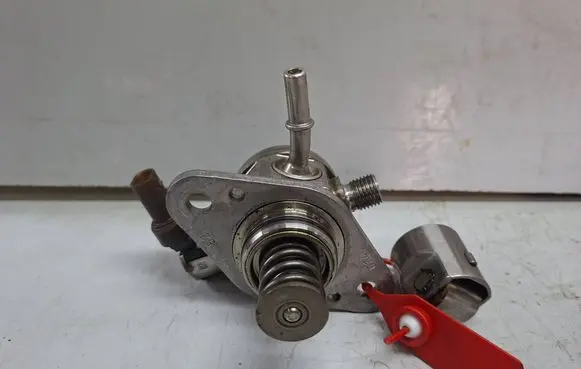 Citroen C3 Mechanical fuel pump S27610255 026152002T