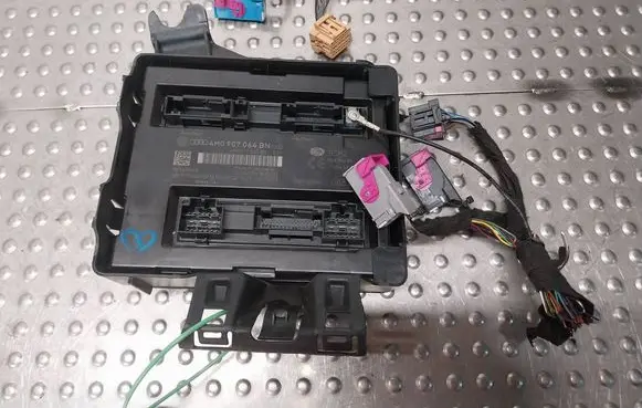 Audi A6 C7 Comfort/convenience module 4H0907064BN