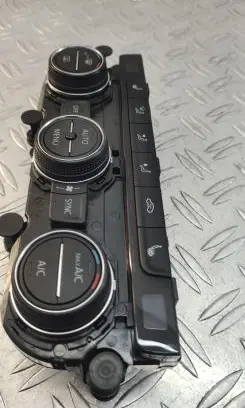 Volkswagen Golf VII Climate control unit 5G0907044CF
