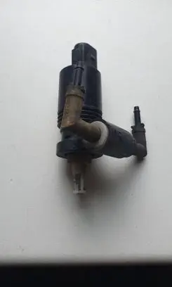 Opel Astra J Windscreen/windshield washer pump 05152075AC 001170