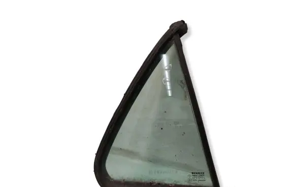 Renault Laguna II Rear side window AS2