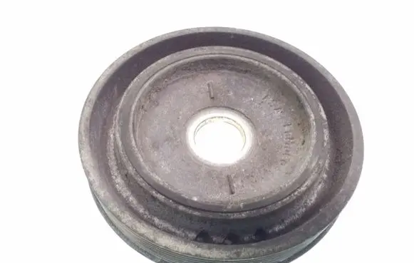 Mitsubishi Outlander Crankshaft pulley