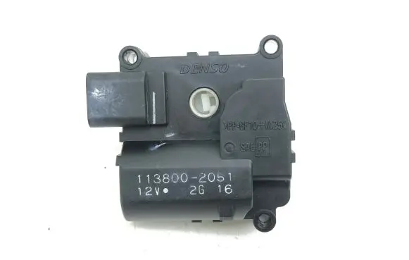 Toyota Corolla Verso AR10 Air flap motor/actuator 1138002051
