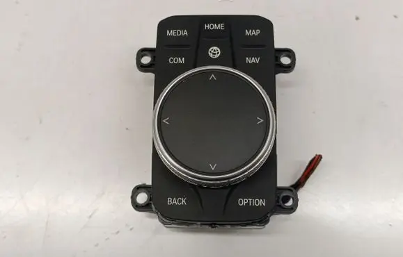 BMW 2 F44 Head unit multimedia control 5A32A39