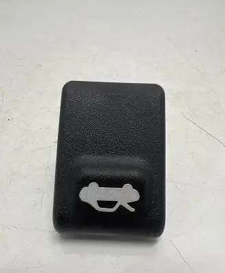 Engine bonnet (hood) release handle