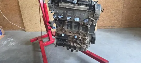 Volkswagen PASSAT B7 Engine 03L100090J CFFB