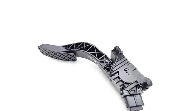 Volkswagen Polo VI Accelerator throttle pedal 2Q2723503A 6PV010621 6PV010621-87