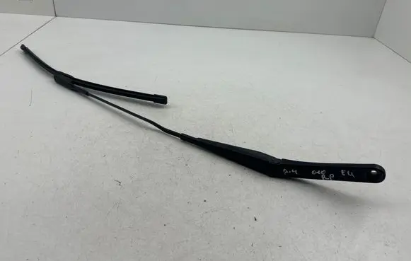 Audi A4 S4 B8 8K Windshield/front glass wiper blade 