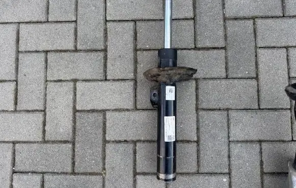 Skoda Enyaq iV Front shock absorber/damper 1EA412037 1EA412037CH