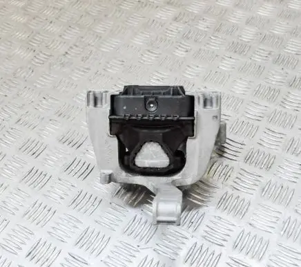 Audi A3 S3 8V Engine mount bracket