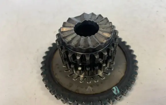 Audi Q5 SQ5 Timing chain sprocket 06K105209C