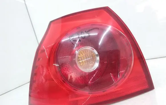 Volkswagen Golf V Rear/tail lights 1K6945111C 1K6945095J 1K6945257