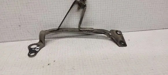 Audi A4 S4 B6 8E 8H Radiator support slam panel bracket 8E0805537
