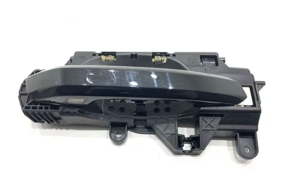 Rear door exterior handle