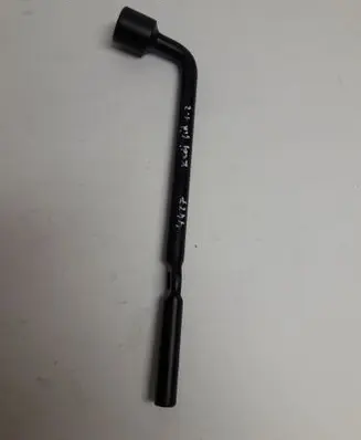 Renault Kadjar Wheel nut wrench 
