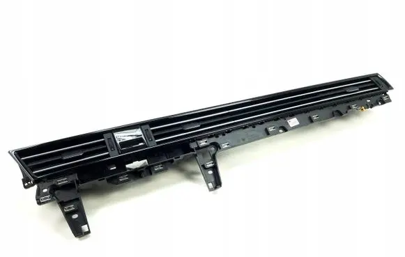 Volkswagen PASSAT B8 Dash center air vent grill 3G1858416M