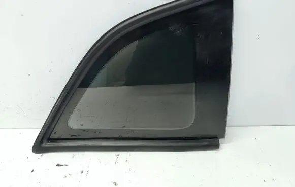 Dodge Challenger Rear side window 68234216AA