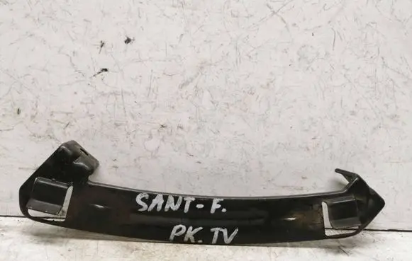 Hyundai Santa Fe Front bumper mounting bracket