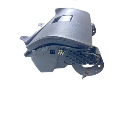 Chevrolet Silverado Glove box 84539637