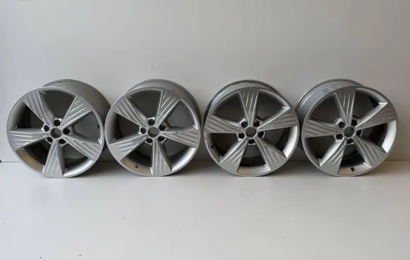 Audi Q4 Sportback e-tron R19 alloy rim 89A601025B