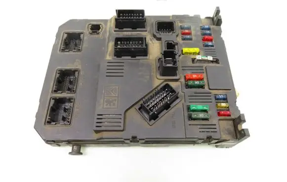 Citroen C3 Central body control module S118085200H