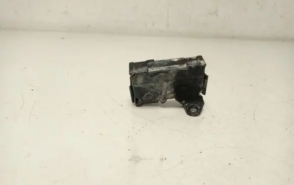 Mercedes-Benz C W204 Engine bonnet (hood) release handle A2048800160