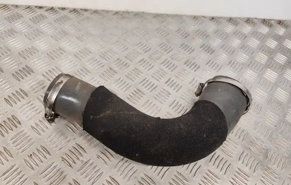 Audi Q7 4M Intercooler hose/pipe 4M0145737C