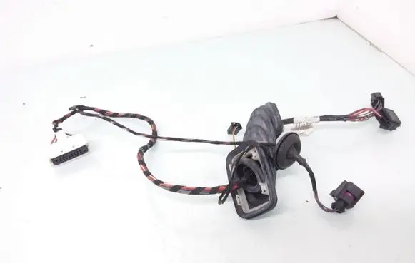 Skoda Octavia Mk2 (1Z) Rear door wiring loom 1Z0161B
