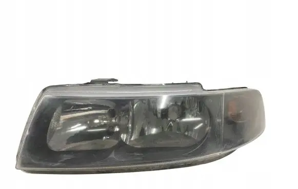 Seat Leon (1M) Headlight/headlamp 1M2941015