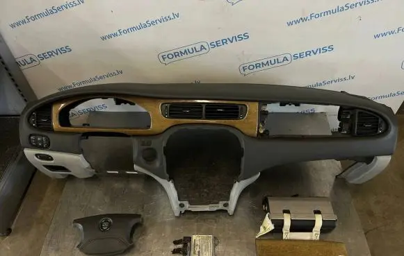 Jaguar S-Type Dashboard 2R83F042W90 3R8314B321AB