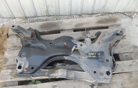 Peugeot 206+ Front subframe