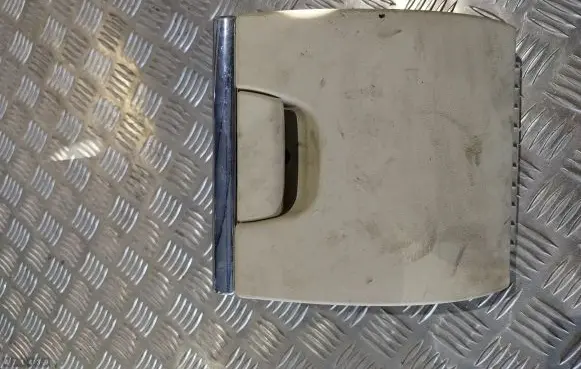 Citroen C6 Glove box