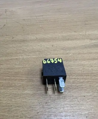 Mercedes-Benz A W168 Other relay 4RA93171600 D6754