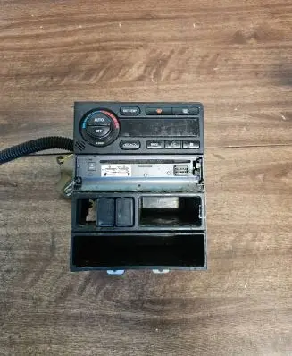 Subaru Outback Climate control unit 72311AE161 3P26134700