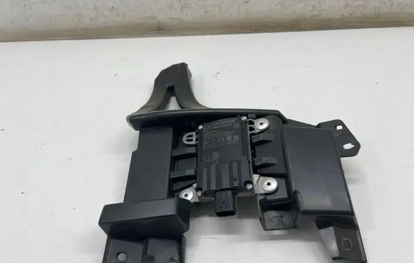 Mazda 3 Blind spot module KR9P67Y30K KR9P67Y30 BHSC502B1