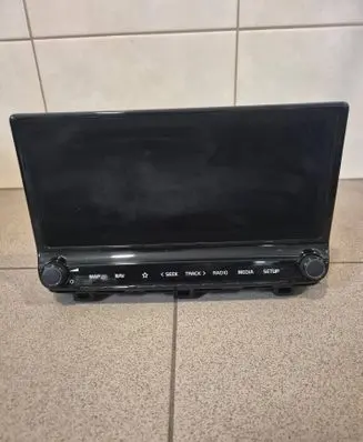 KIA Xceed Radio/CD/DVD/GPS head unit 96560J7550